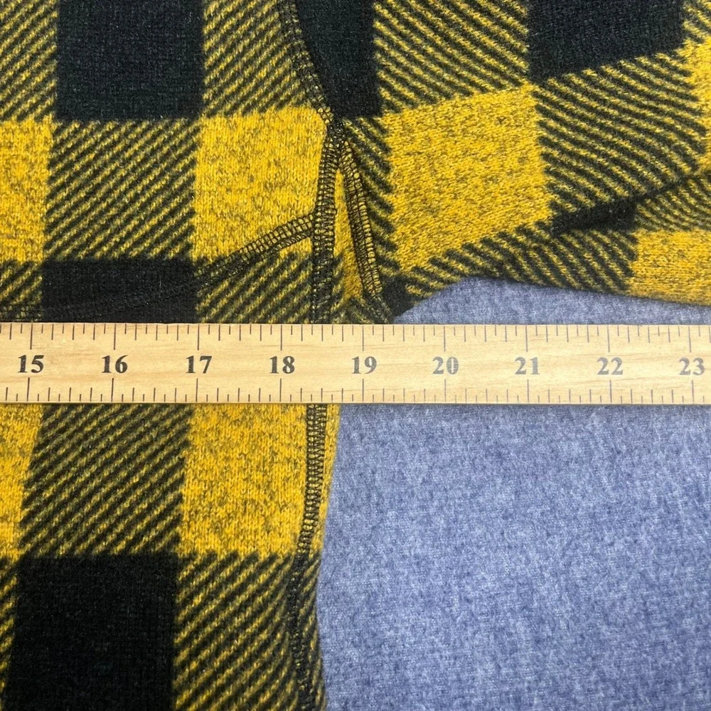 The North Face Mens Yellow Black Buffalo Plaid Quarter Zip Fleece Pullover M